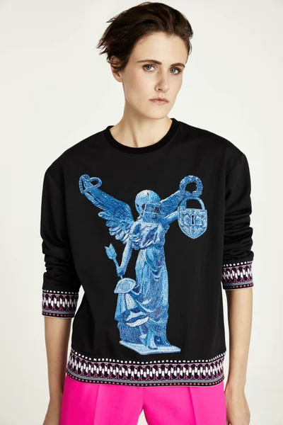 Look 11